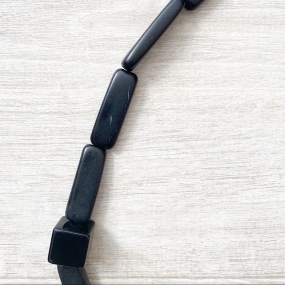 Sahara Black & White Block Necklace - Picture 5 of 5